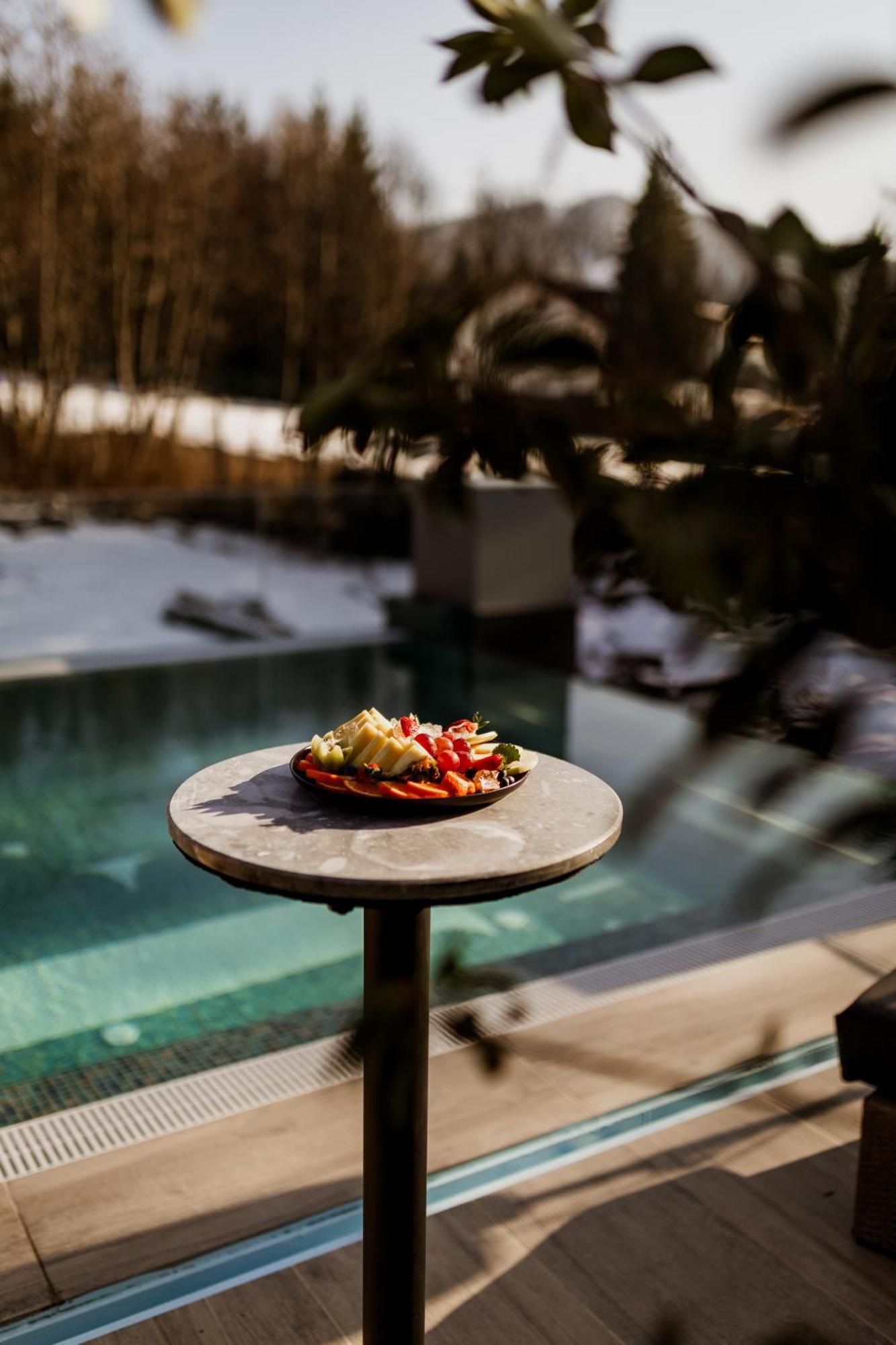 Elexus Boutique Hotel Predeal Buitenkant foto